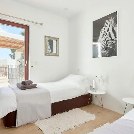 Villa Rent This Luxury With Private Pool, Ibiza 1059 Santa Eularia des Riu